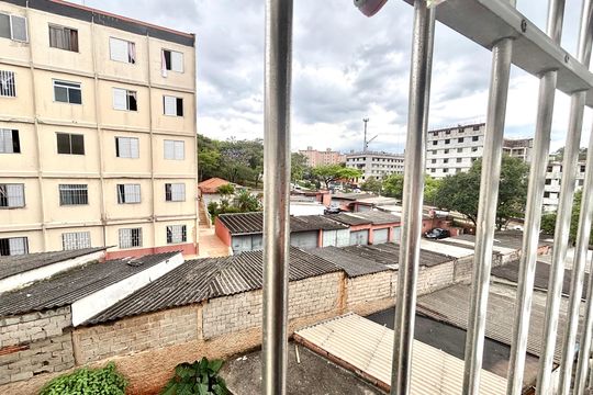 Vista do Quarto 2 de apartamento para alugar com 2 quartos, 42m² em Conjunto Residencial José Bonifácio, São Paulo