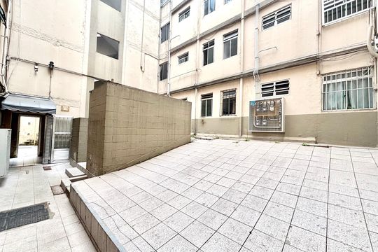 Área comum de apartamento para alugar com 2 quartos, 42m² em Conjunto Residencial José Bonifácio, São Paulo