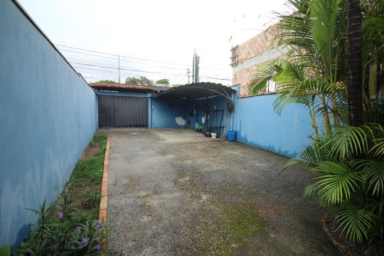 Quintal de casa à venda com 2 quartos, 3603m² em Tirol, Contagem
