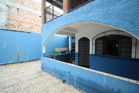Quintal de casa à venda com 2 quartos, 3603m² em Tirol, Contagem