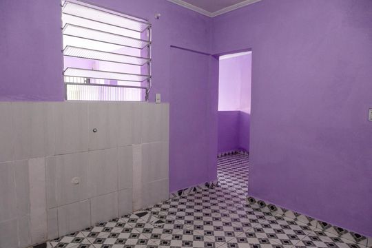 Quarto de casa para alugar com 1 quarto, 38m² em Jardim Rosa de Franca, Guarulhos