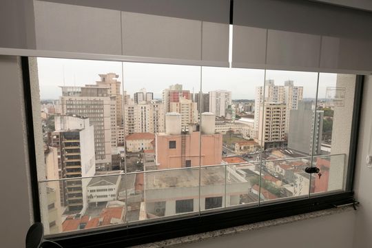 VARANDA de apartamento para alugar com 1 quarto, 46m² em Centro, Campinas
