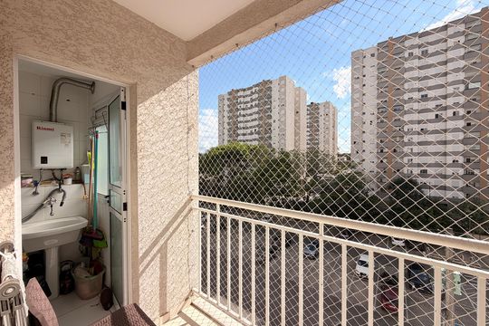 Sacada de apartamento à venda com 2 quartos, 59m² em Engordadouro, Jundiaí