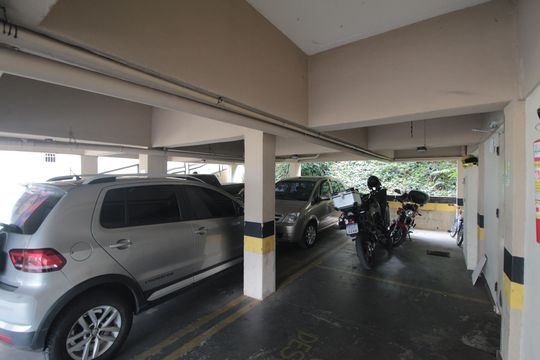 Garagem de apartamento à venda com 3 quartos, 70m² em Manacás, Belo Horizonte