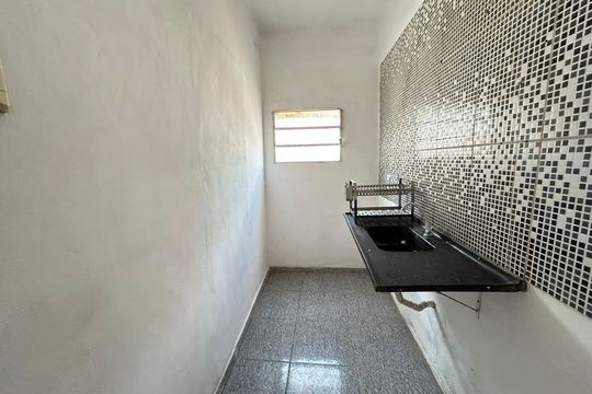 Cozinha de casa para alugar com 1 quarto, 50m² em Bento Ribeiro, Rio de Janeiro