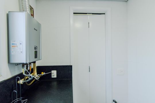 Área de Serviço de apartamento para alugar com 3 quartos, 110m² em Vila Leonor, Guarulhos