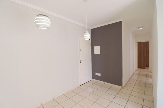 Apartamento para alugar com 2 quartos, 57m² em Subsetor Leste - 8 (l-8), Ribeirão Preto