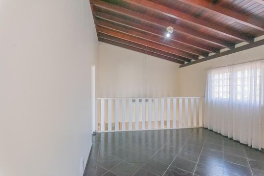 Mezanino/Lareira de casa de condomínio para alugar com 3 quartos, 276m² em Loteamento Alphaville Campinas, Campinas