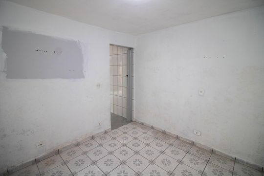 Quarto de casa para alugar com 1 quarto, 40m² em Jardim Peri, São Paulo