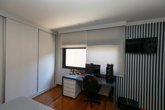 SUITE Nº 2 de casa de condomínio à venda com 3 quartos, 504m² em Bairro das Palmeiras, Campinas