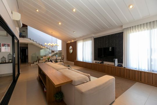 Casa de Condomínio à venda com 3 quartos, 504m² em Bairro das Palmeiras, Campinas