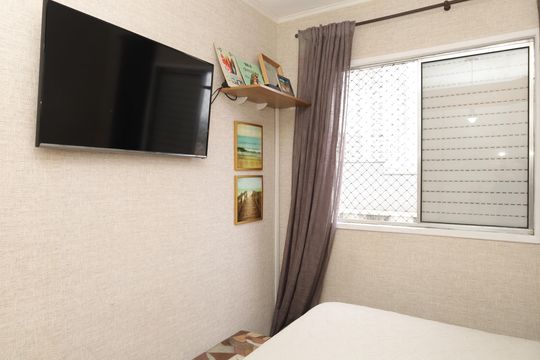 Quarto 1 de apartamento à venda com 2 quartos, 48m² em Vila Carmosina, São Paulo