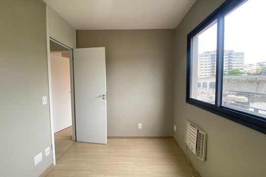 Apartamento para alugar com 2 quartos, 55m² em Todos Os Santos, Rio de Janeiro