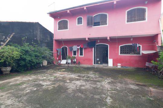 Quintal de casa à venda com 6 quartos, 780m² em Vila Aurea, São Paulo