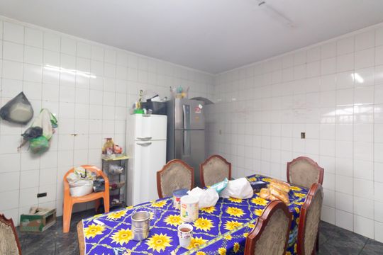 Cozinha de casa à venda com 6 quartos, 780m² em Vila Aurea, São Paulo