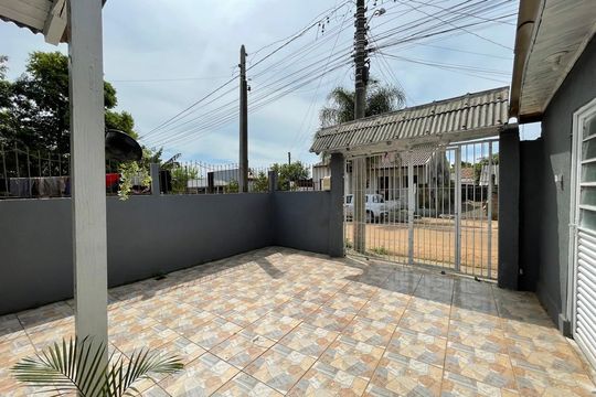 Casa à venda com 4 quartos, 160m² em Santos Dumont, São Leopoldo