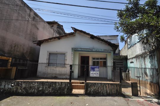 Fachada de casa à venda com 2 quartos, 175m² em Parque Novo Mundo, São Paulo