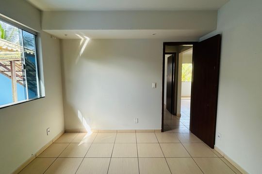 Apartamento para alugar com 2 quartos, 56m² em Maria Joaquina, Cabo Frio