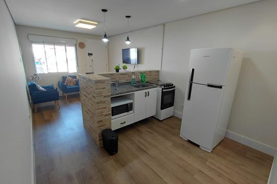 Cozinha de casa para alugar com 1 quarto, 75m² em Mirandópolis, São Paulo