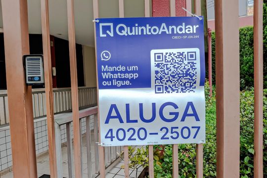 Plaquinha de apartamento para alugar com 1 quarto, 48m² em Aclimação, São Paulo
