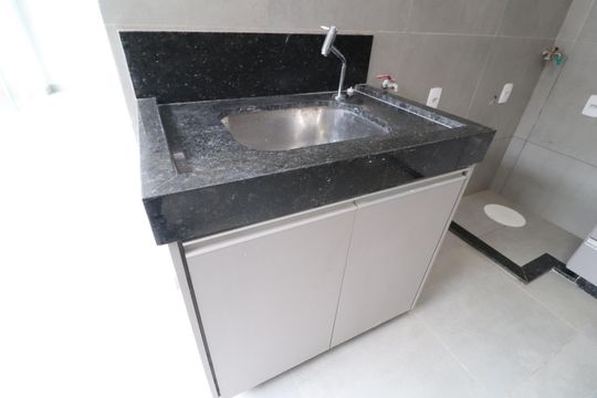 Cozinha e Área de Serviço de casa para alugar com 3 quartos, 185m² em Nova Uberlândia, Uberlândia