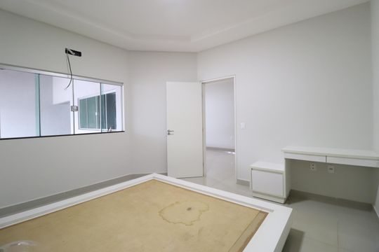 Quarto 1 - Suíte de casa para alugar com 3 quartos, 185m² em Nova Uberlândia, Uberlândia