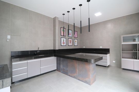 Cozinha de casa para alugar com 3 quartos, 185m² em Nova Uberlândia, Uberlândia