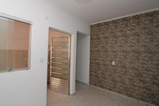 Casa para alugar com 1 quarto, 35m² em Jardim Castelo, São Paulo