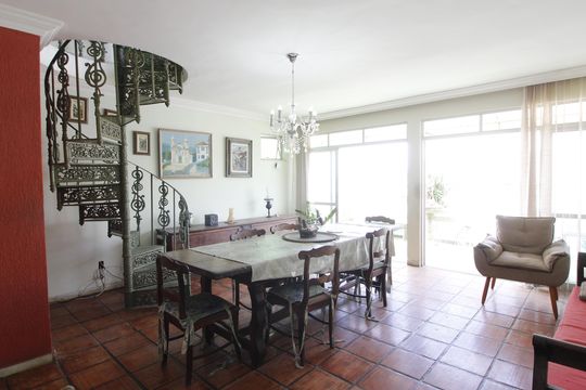 Apartamento para alugar com 6 quartos, 280m² em Vila Nova, Cabo Frio