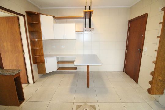 Cozinha de apartamento para alugar com 4 quartos, 178m² em Jardim Nova America, São José dos Campos