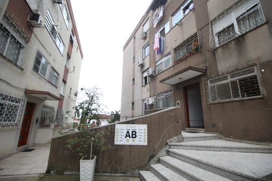 Área comum de apartamento à venda com 2 quartos, 85m² em Vila Ipiranga, Porto Alegre