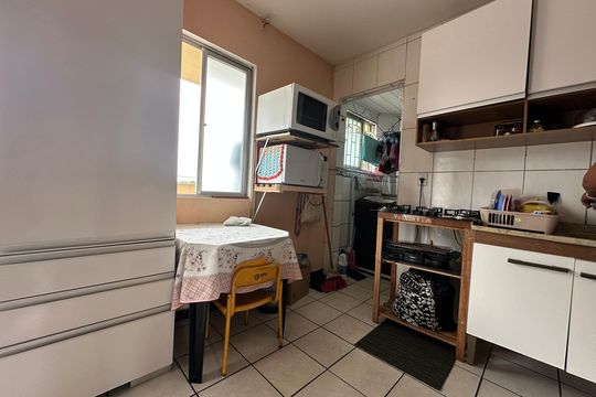 Cozinha de apartamento para alugar com 2 quartos, 50m² em Abraão, Florianópolis