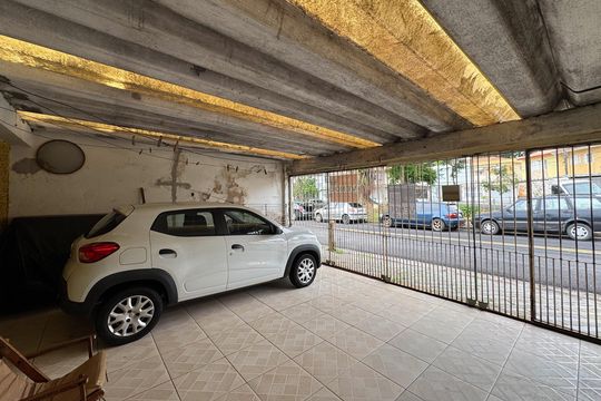 Garagem de casa à venda com 3 quartos, 137m² em Vila Jordanopolis, São Bernardo do Campo