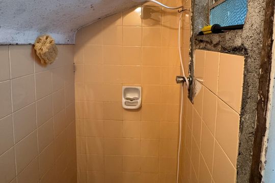 Banheiro Social 1  de casa à venda com 3 quartos, 137m² em Vila Jordanopolis, São Bernardo do Campo