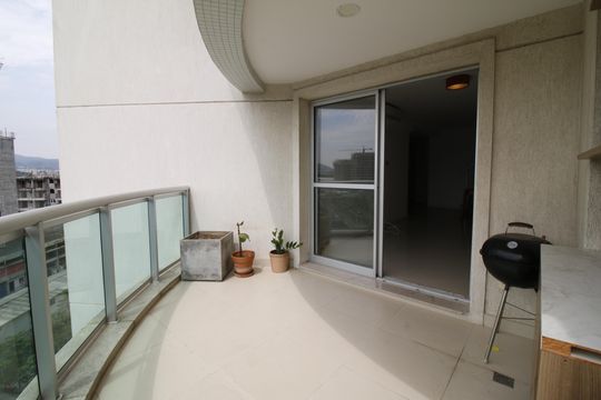 Apartamento à venda com 2 quartos, 115m² em Jacarepaguá, Rio de Janeiro