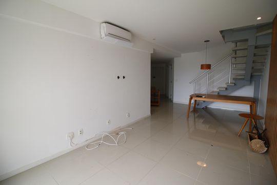 Apartamento para alugar com 2 quartos, 115m² em Jacarepaguá, Rio de Janeiro