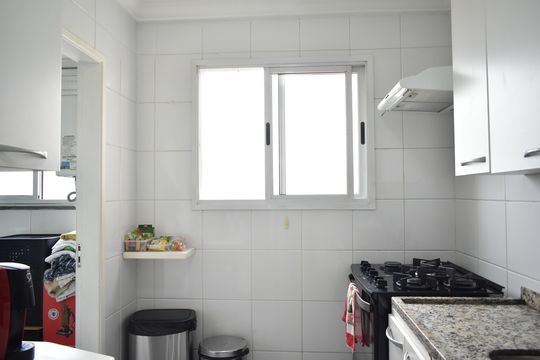 Cozinha de apartamento à venda com 2 quartos, 68m² em Vila Monte Alegre, São Paulo