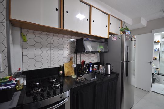 Cozinha de apartamento para alugar com 2 quartos, 32m² em Parque Novo Mundo, São Paulo
