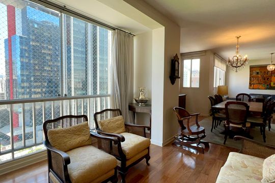 Sala de apartamento à venda com 3 quartos, 226m² em Vila Nova Conceição, São Paulo