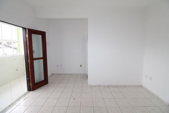 Sala de casa para alugar com 1 quarto, 50m² em Jardim da Granja, São José dos Campos