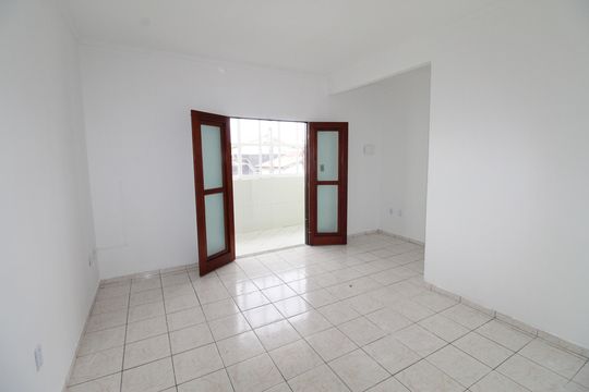 Casa para alugar com 1 quarto, 50m² em Jardim da Granja, São José dos Campos