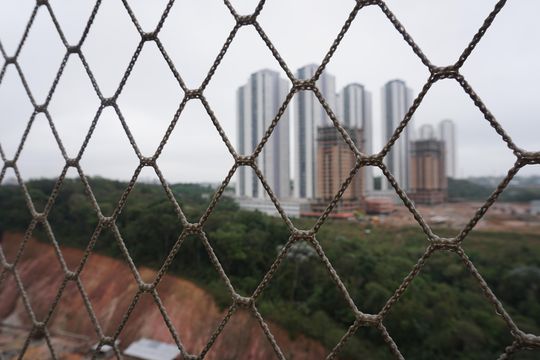 Vista da Suíte de apartamento para alugar com 2 quartos, 82m² em Jardim Branca Flor, Embu das Artes