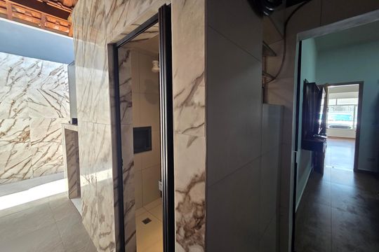 Área de Serviço de casa para alugar com 2 quartos, 250m² em Vila Tupi, Praia Grande