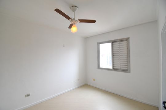 Suíte de apartamento à venda com 3 quartos, 93m² em Centro, Curitiba