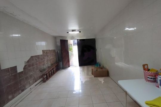 Casa à venda com 2 quartos, 119m² em Jardim Aeroporto, São Paulo