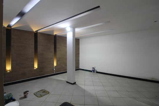 Garagem de casa de condomínio para alugar com 4 quartos, 475m² em Jacarepaguá, Rio de Janeiro