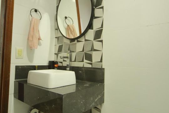 Banheiro Social  de casa à venda com 3 quartos, 232m² em Montanhão, São Bernardo do Campo
