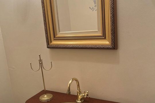 Banheiro  de casa à venda com 3 quartos, 350m² em Jardim Leonor, São Paulo