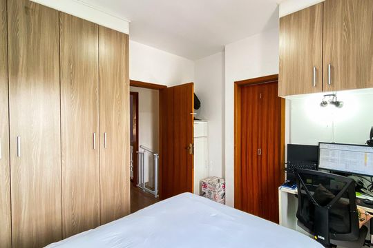 Suite 1 de casa de condomínio à venda com 2 quartos, 79m² em Vila Granada, São Paulo