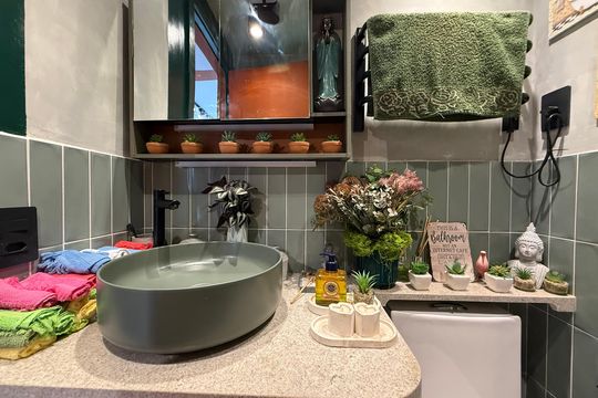 Banheiro de kitnet/studio à venda com 1 quarto, 28m² em República, São Paulo
